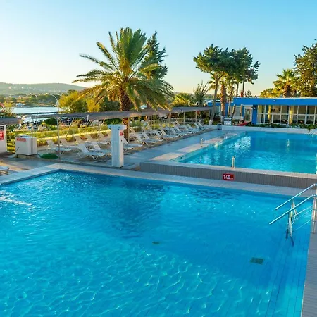 Sifne Thermal Hotell