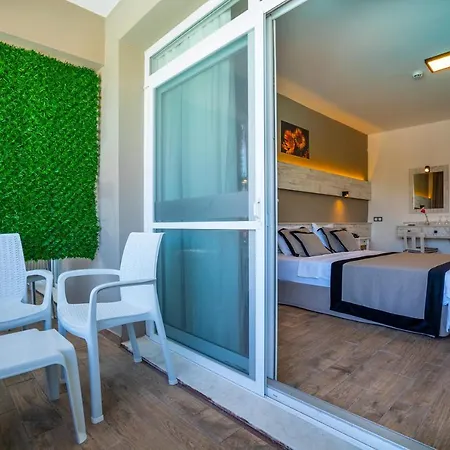 Hotell Sifne Thermal 3*