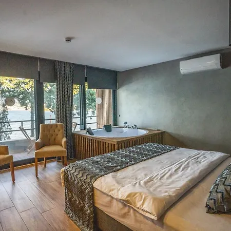 Sifne Thermal Hotell 3*