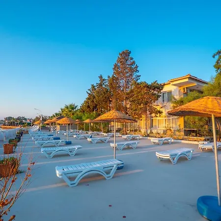 Szálloda Sifne Thermal Çeşme