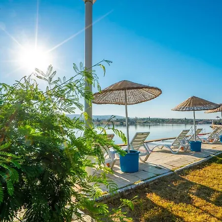 Отель Sifne Thermal 3*