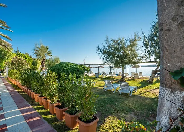 Sifne Thermal Hotel 3*